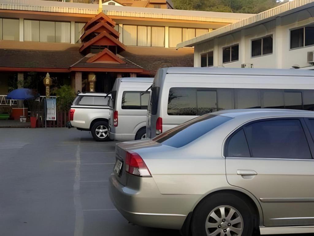 Piyaporn Hill Paradise Hotel Mae Sai Exterior foto