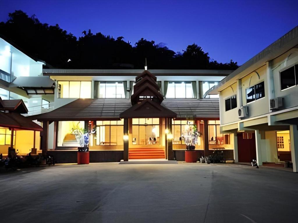 Piyaporn Hill Paradise Hotel Mae Sai Exterior foto